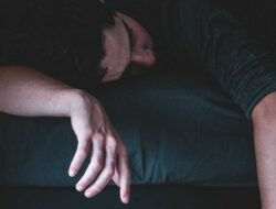 Why You Keep Having Recurring Dreams About Stress