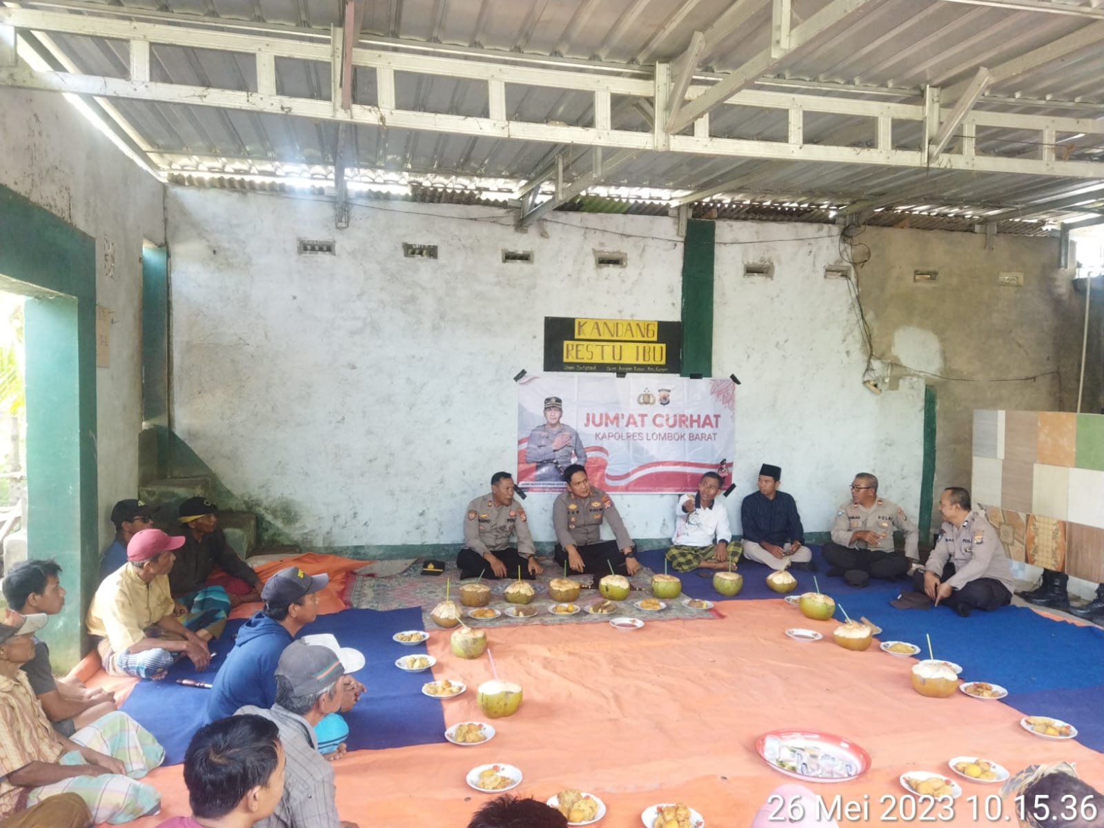Kapolres Lombok Barat Gelar Kegiatan Jumat Curhat dengan Kelompok Kandang