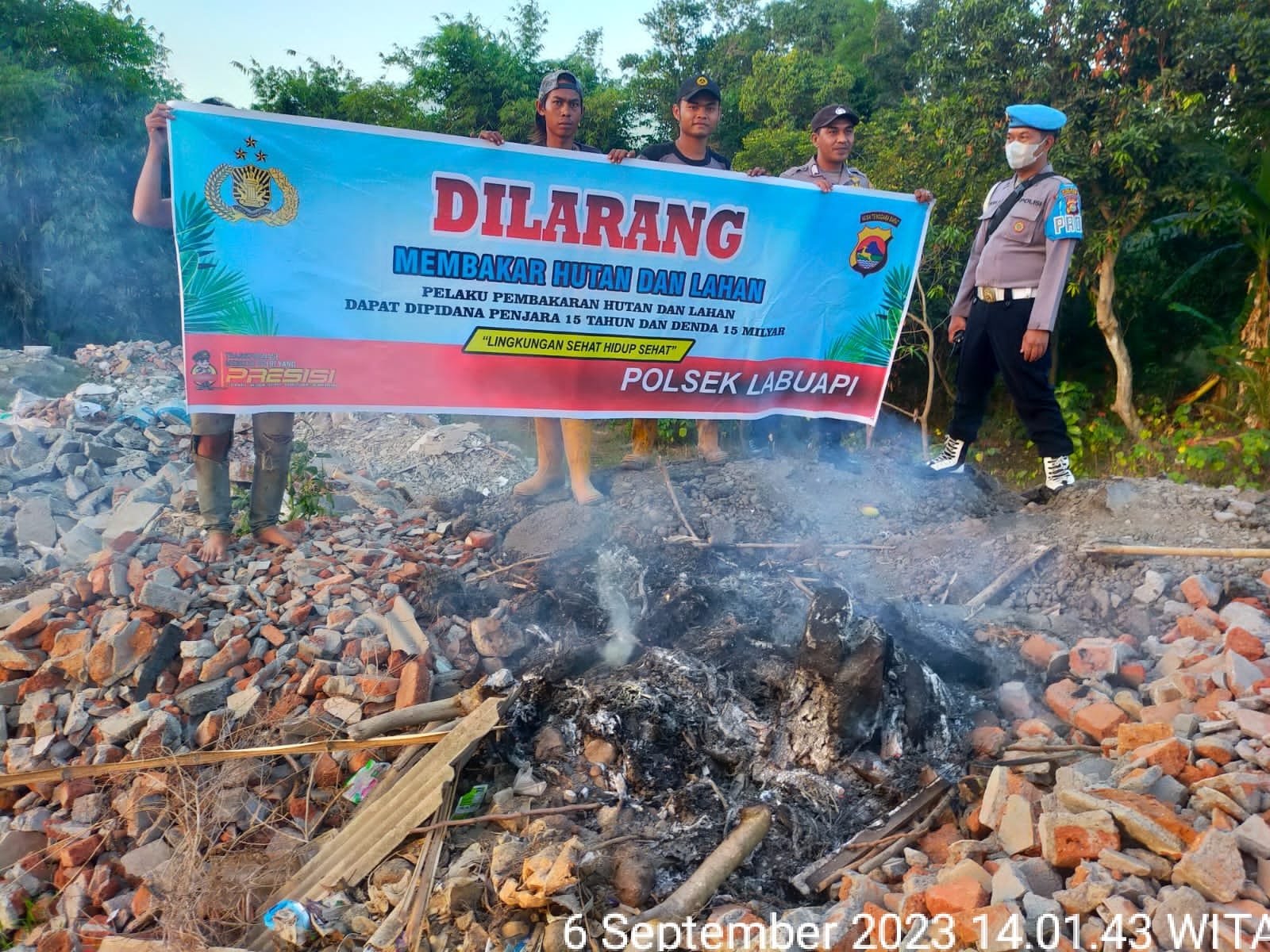 Upaya Polsek Labuapi Cegah Karhutla di Lahan Perkebunan Kuranji