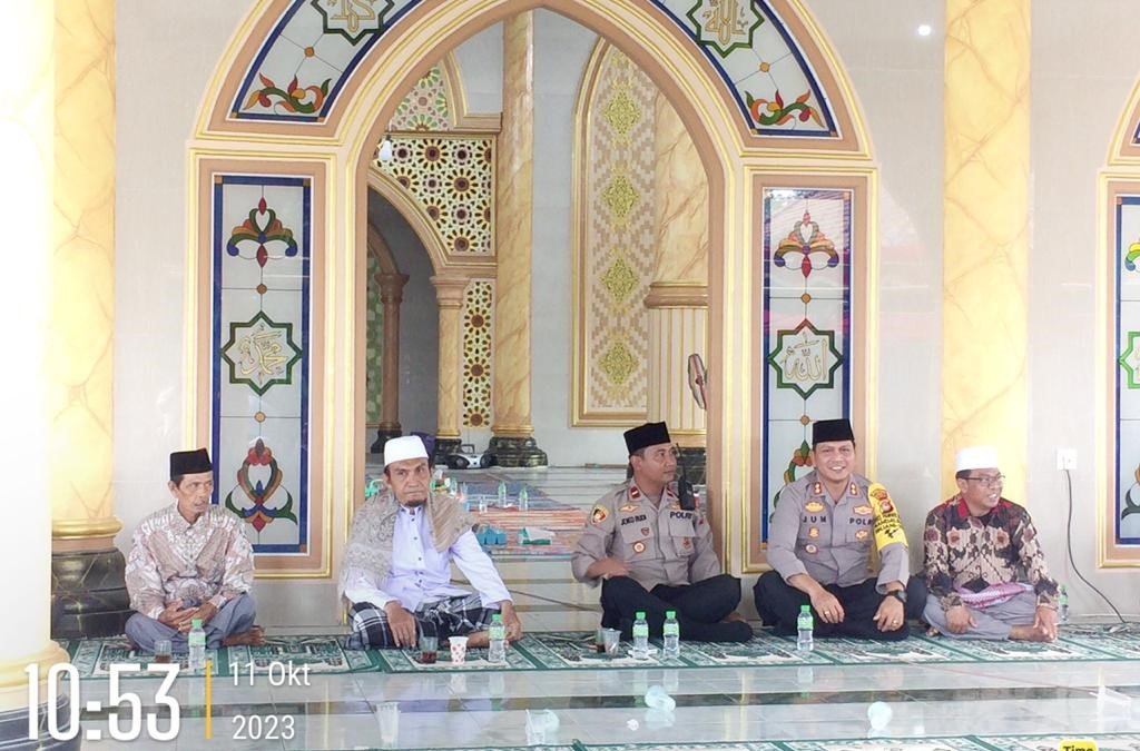 Kapolres Lombok Barat Hadiri Peringatan Maulid Nabi di Masjid Bait Attaubah