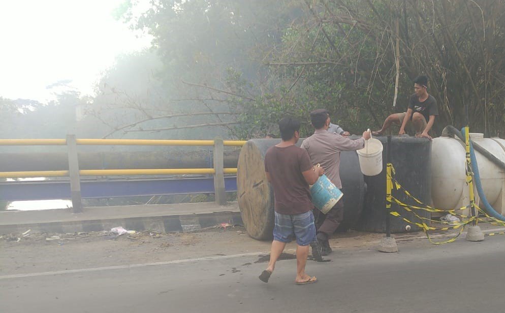 Kebakaran Sampah di Kediri Lobar, Diduga Akibat Orang Iseng