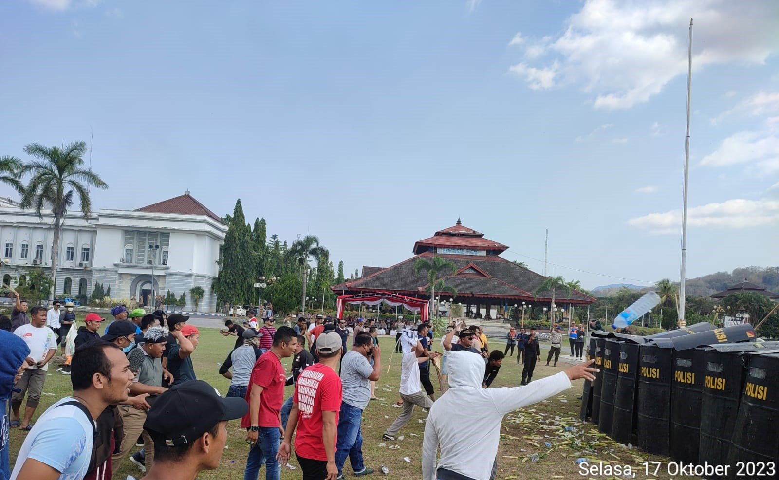 Polres Lombok Barat Gelar Sispam Kota Jelang Pemilu 2024