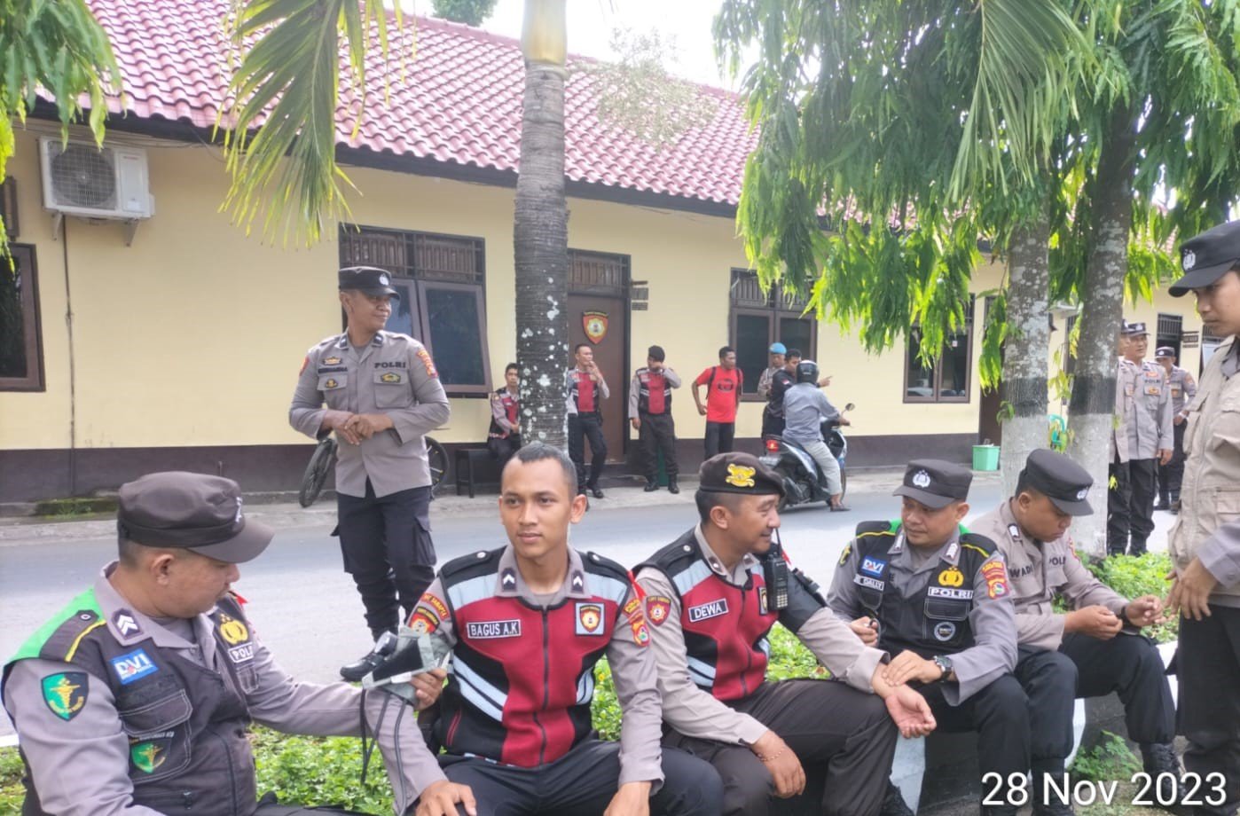 Polres Lombok Barat Mempersiapkan Personel dan Pengecekan Kesehatan Jelang Pemilu 2024