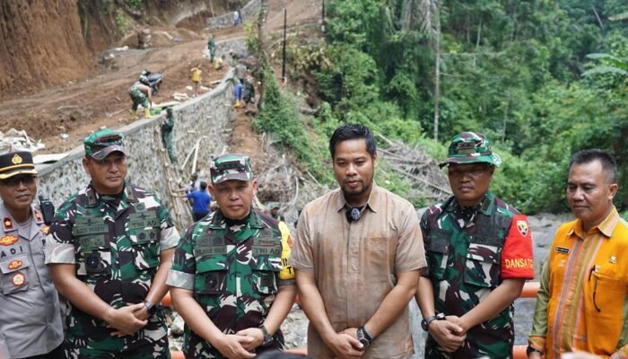 Membangun Kesejahteraan Melalui Kerjasama: Progres TMMD Ke-119 di Lombok Utara Capai 80%