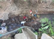 Peduli Irigasi, Babinsa Gotong Royong Bersama Kelompok Tani Mekar Sari