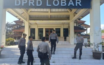 Menjaga Kondusifitas, Polres Lombok Barat Patroli di Kantor Pemda & DPRD