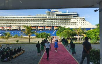 Pesona Lombok Sambut Mewah Celebrity Millennium