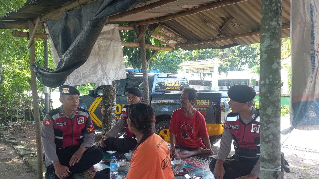 Sentuhan Humanis Polres Lombok Barat, Dialog dan KEMOS 110 Sapa Warga Sekotong