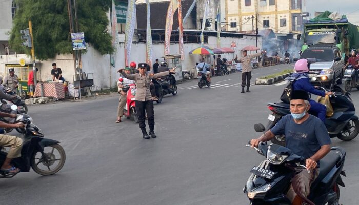 Ngabuburit di Kediri Lancar! Polisi Siaga Jaga Keamanan