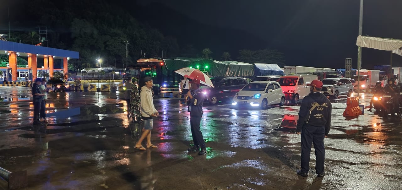 Pasca Nyepi, Arus Penyeberangan di Lembar Kembali Normal