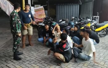 Babinsa Ampenan Tekankan Pentingnya Aktivitas Positif bagi Pemuda