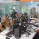 Podcast RRI Bahas Strategi Penyerapan Gabah Bersama Dandim