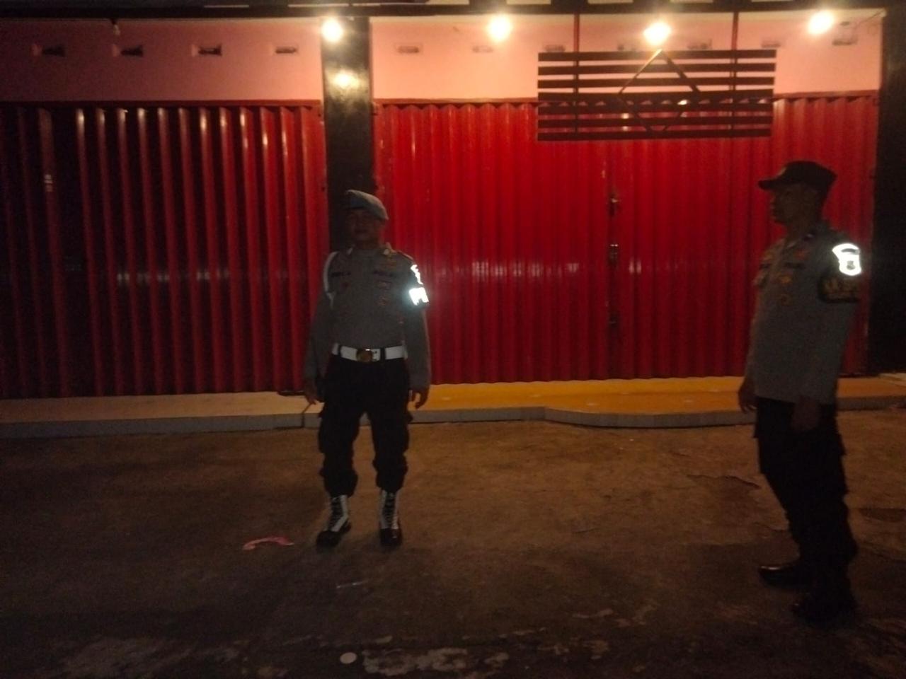 Jaga Kamtibmas Malam Hari, Polsek Kuripan Gencarkan Patroli KRYD di Dua Dusun Strategis