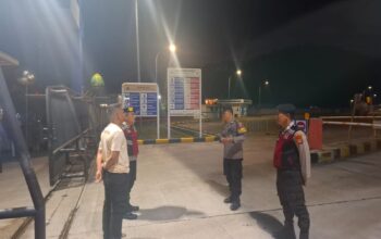 Polisi Rutin Patroli Malam di Depot LPG Sekotong Barat