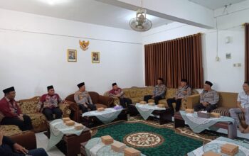 Sinergi Polres dan Ponpes As Shohwah Al Islamiyah Wujudkan Situasi Kondusif di Gerung