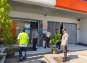 Upaya Polsek Gerung Jaga Keamanan: Patroli di Objek Vital
