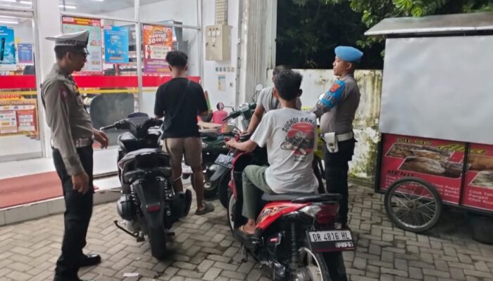 Wujudkan Kamtibmas Kondusif, Polsek Kediri Gencarkan Patroli Malam