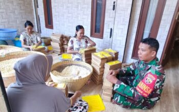TNI Ajak Perajin Tempe Bangkit di Tengah Kenaikan Harga