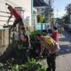 Gotong Royong Bersihkan Lingkungan, Wujud Sinergi TNI-Polri dan Warga