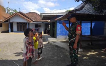 Cita-Cita Jadi Tentara, Anak-Anak Dusun Kesambik Terinspirasi Babinsa