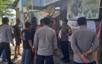 Jalin Kepercayaan Publik, Polisi Hadir di Tengah Pasar Lombok Barat