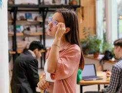 Peaking in high school: How it shapes adult success