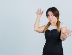 She’s Just Not Into You: Why Kindness Alone Doesn’t Create Chemistry