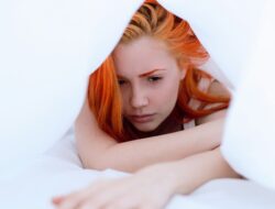 Are You Killing the Vibe? 7 Habits Draining Your Emotional Closeness