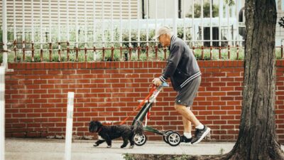 7 Baby Boomer Habits That Are Slowly Fading Away