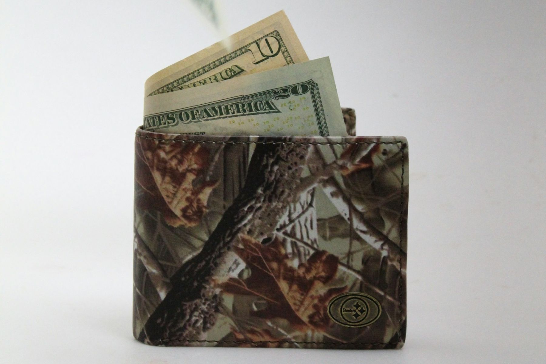 Why a Fixed Salary Creates Financial Stability Illusions