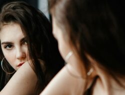 Stop Doing These 12 Things if You Want Real Self-Esteem