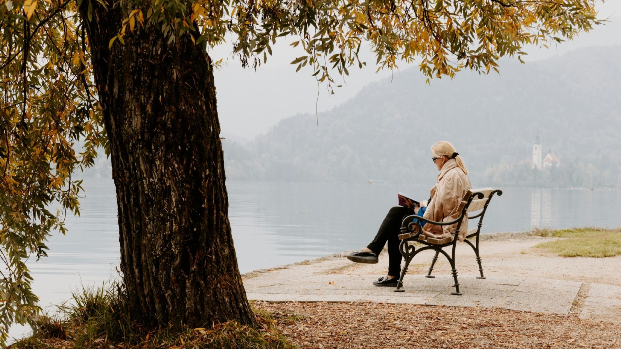 Early Retirement Drawbacks: What to Know Before Retiring at 50