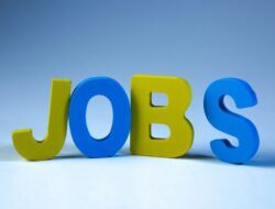 Ditch the Degree: Why Skills-Based Hiring Is the New 2026 Gold Mine